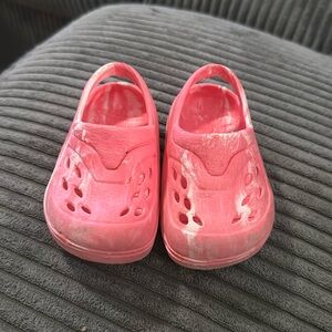 Pink looking crocs